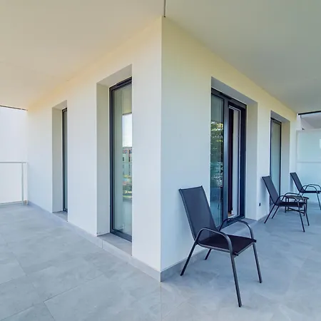 Perlowe * كولوبرزيغ